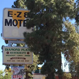 Motel Ez 8 Airporter **